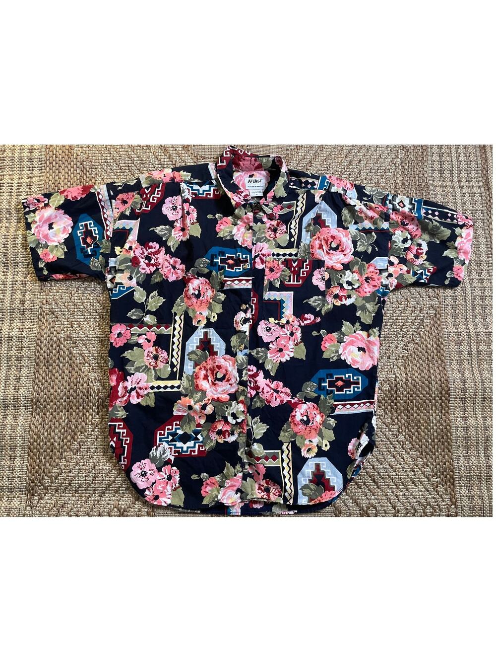 vintage AT LAST Basics 100% cotton short sleeve button up 90s Sz Med